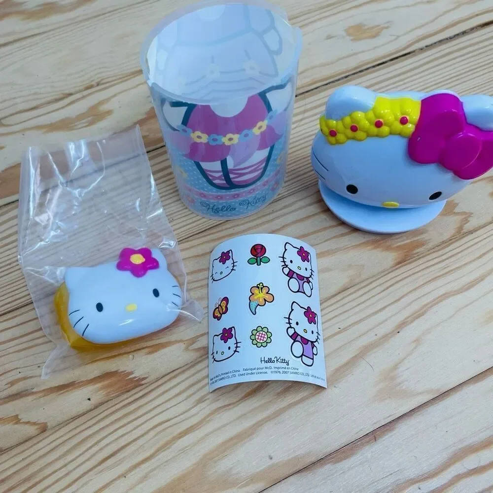 NEW Vintage Hello Kitty Sanrio Deadstock Large Lot Bags Pen Notebooks Sticker‎